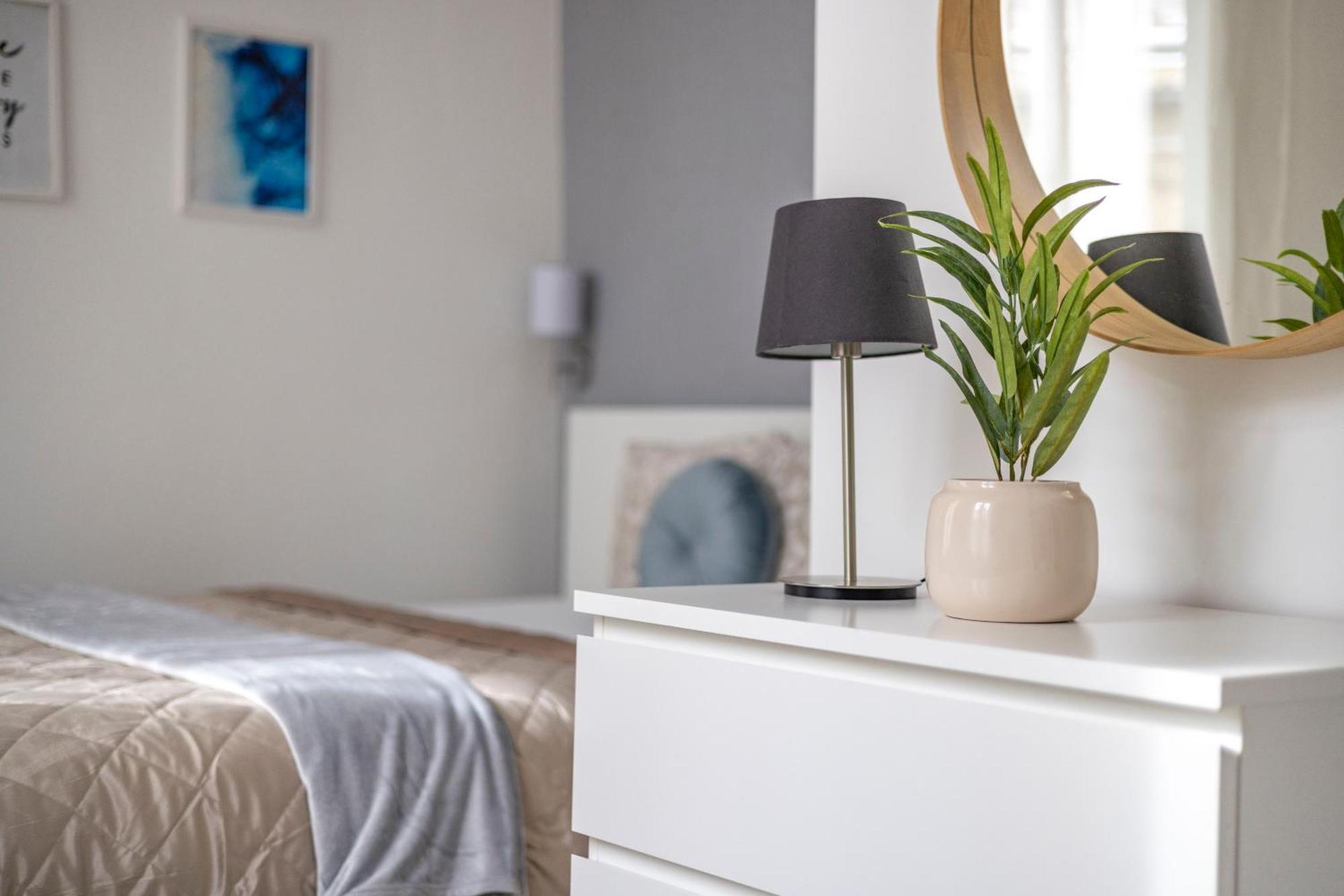 Super Central Cozy Apartment Next To The Budapest Eye Екстериор снимка